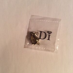 DI Diamond International Sea Shell Charm Gold Tone